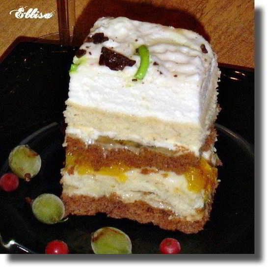 Рецепт медовика с апельсинами и бананами