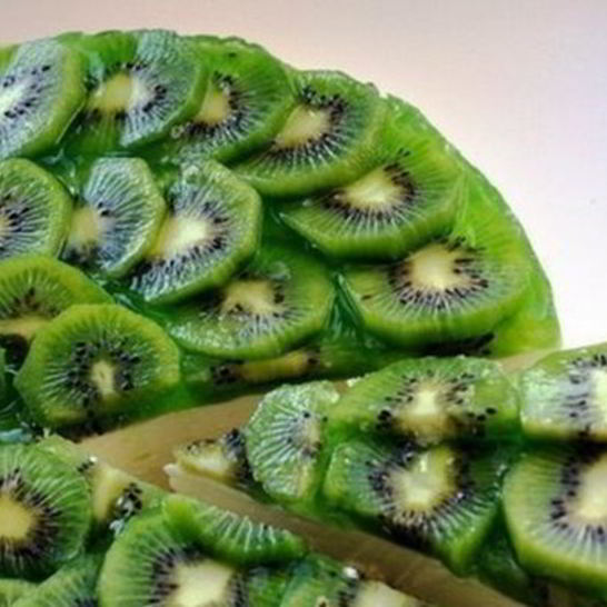 Рецепт нежного творожного торта с киви без выпечки