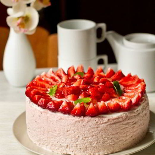 Торт Клубничный мусс