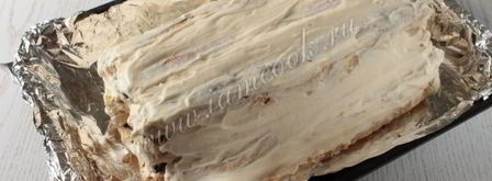 торт монастырская изба с черносливом. Шаг 12