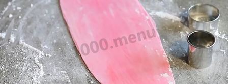 торт с цветами из мастики бисквит. Шаг 11