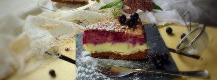 трехслойный творожно-ягодный торт. Шаг 10