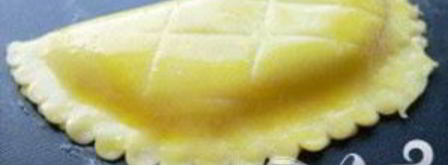 яблочные конвертики с миндалем и изюмом. Шаг 18