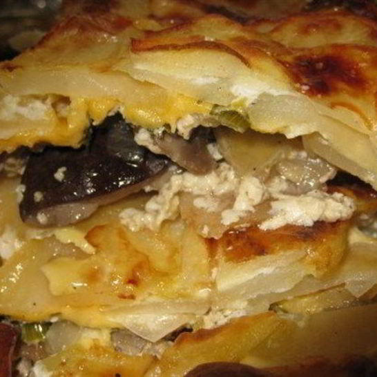Рецепт картофельной запеканки с грибами и сыром