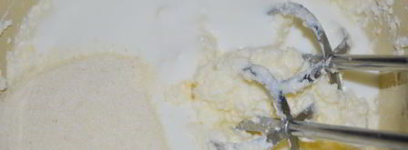 творожная запеканка с изюмом. Шаг 2