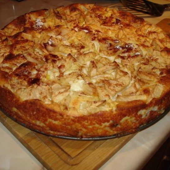 Рецепт творожной запеканки с яблоками и изюмом