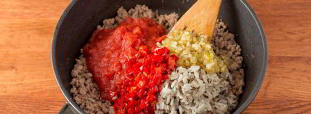 запеканка из фарша с рисом и томатами. Шаг 4