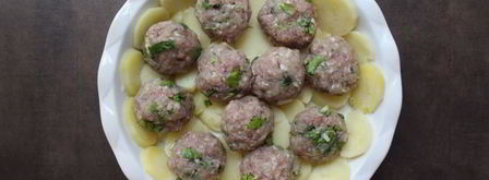 запеканка из картофеля с мясными шариками. Шаг 2