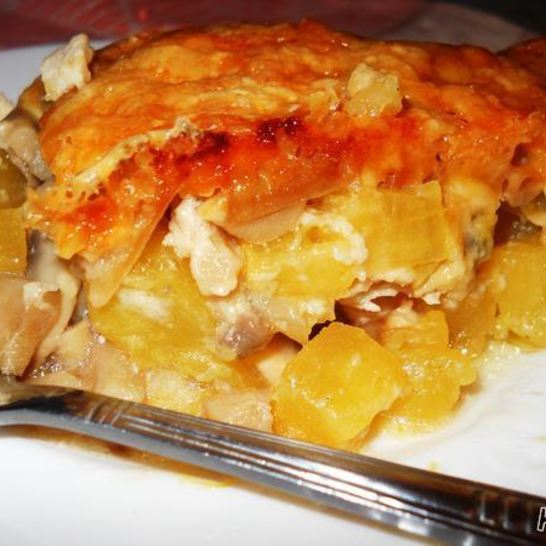 Рецепт запеканки с курицей, кабачками и грибами