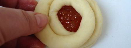 булочки с апельсиновым джемом. Шаг 12