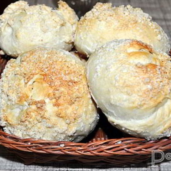 Рецепт булочек с джемом и штрейзелем