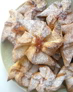 Творожные вертушки с джемом