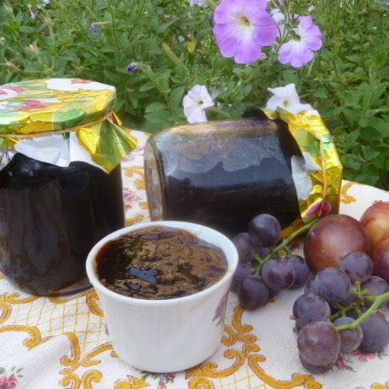 Рецепт виноградна-сливового джем