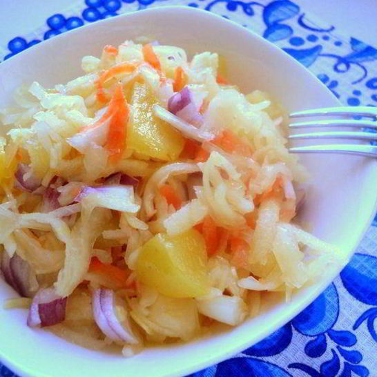 Рецепт капусты квашенной с яблоками в банке