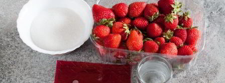 клубничное компоте для торта. Шаг 6