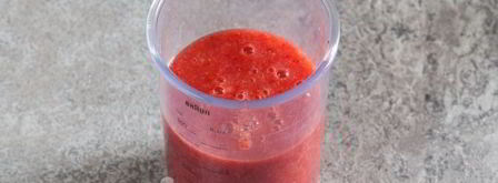 клубничное компоте для торта. Шаг 11