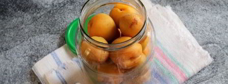 компот из абрикосов с косточками на зиму. Шаг 6