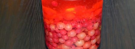 компот из смородины и крыжовника на зиму. Шаг 8