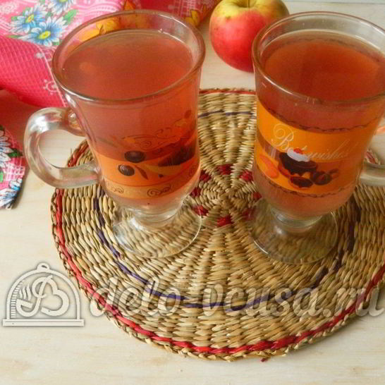 Рецепт компота из яблок, груш и ягод