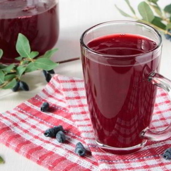 Рецепт компота из жимолости