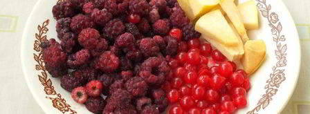 компот с яблоками, малиной, калиной и айвой. Шаг 2