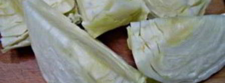 капуста маринованная с чесноком и свеклой. Шаг 2