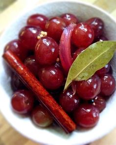 Маринованный виноград