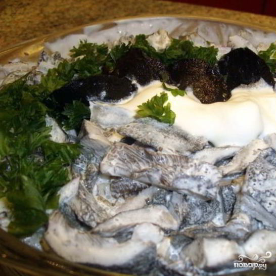 Рецепт маринованных груздей со сметаной