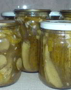 Маринованные огурцы с горчицей