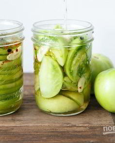 Маринованные зеленые помидоры