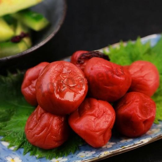 Пряные маринованные сливы на зиму