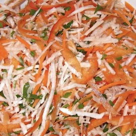 Рецепт салата из редьки на зиму