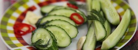 малосольные огурцы на минеральной воде. Шаг 8