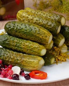 Малосольные огурцы