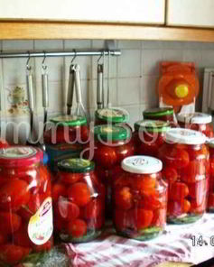 Помидоры консервированные