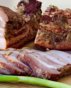 Сало в луковой шелухе