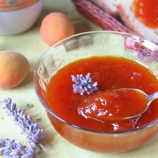 Рецепт абрикосового конфитюра с ароматом лимона и лаванды