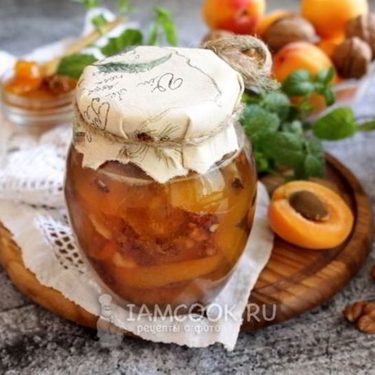 Рецепт варенья из абрикосов с грецким орехом
