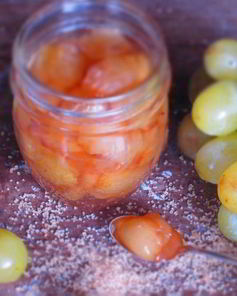 Варенье из белого винограда с ликером