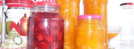 варенье клубничное и абрикосовое. Шаг 3