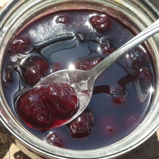 Рецепт вишневого варенья на базиликовом сиропе