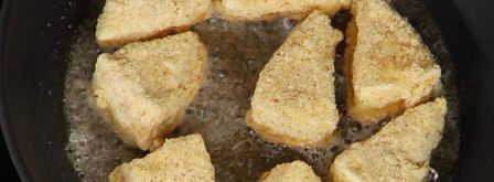 жареный камамбер с вареньем из брусники. Шаг 5