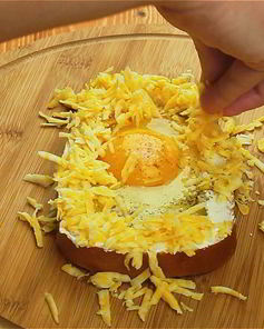 Бутерброд с яйцом