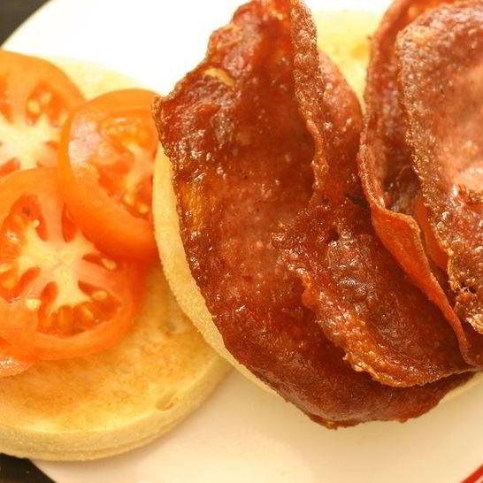 Рецепт бутерброда с жареной колбасой