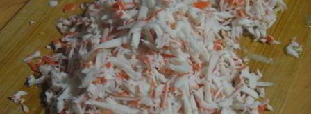 бутербродная намазка из крабовых палочек и яблока. Шаг 3