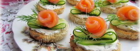 бутерброды с огурцом и форелью. Шаг 9