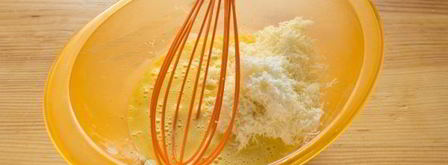 бутерброды с яичницей-болтуньей. Шаг 5