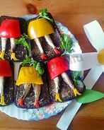 Бутерброды со шпротами праздничные