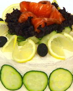 Бутерброды с красной рыбой