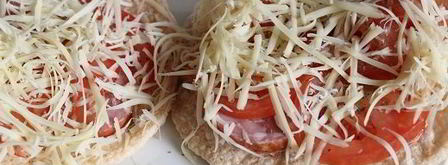 горячие бутерброды на вафельных хлебцах. Шаг 3